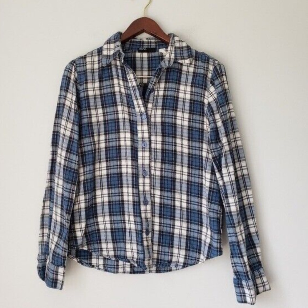 UO blue plaid top